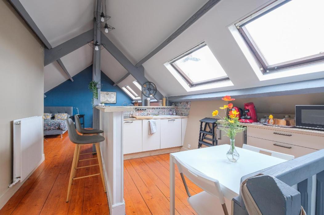 L'Escale Nemourienne Appartement Nemours Buitenkant foto